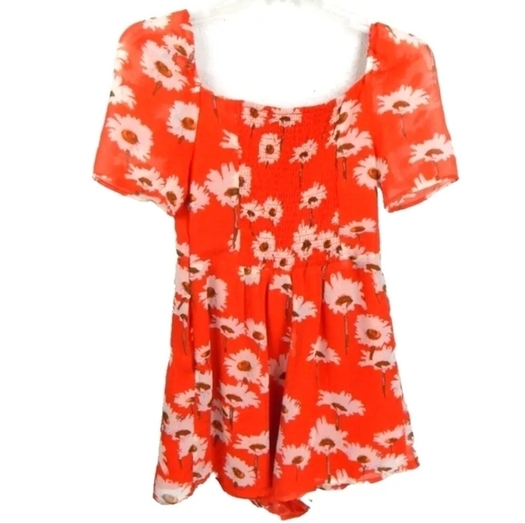 Urban Outfitters Lula Surplice Floral Romper - Picture 3 of 5